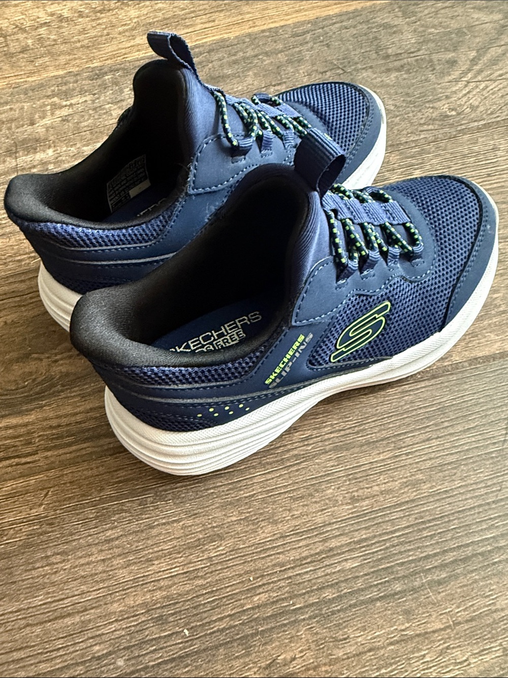 Skechers hands free slip-ins - Picture 2 of 4